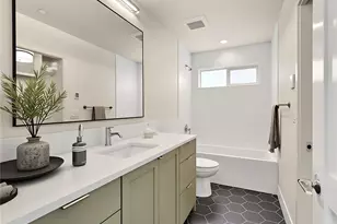 1412 A N 47th St, Seattle, WA 98103 - Photo 24