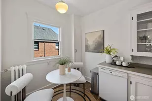 1902 Bigelow Ave N, Seattle, WA 98109 - Photo 12