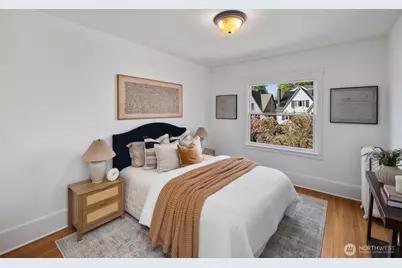 1902 Bigelow Avenue N #304, Seattle, WA 98109 - Photo 20