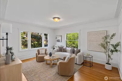 1902 Bigelow Avenue N #304, Seattle, WA 98109 - Photo 4