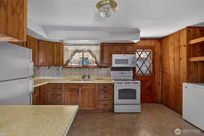 5685 Airport Road, Cashmere, WA 98815 - Photo 10