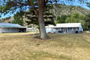 221 Third St, Brewster, WA 98812 - Photo 4