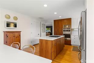 2012 168th Ave, Bellevue, WA 98008 - Photo 14