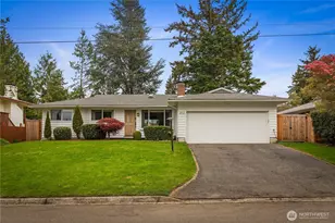 2012 168th Ave, Bellevue, WA 98008 - Photo 2