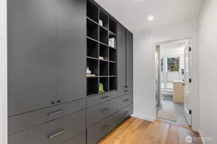 2373 Minor Ave E, Seattle, WA 98102 - Photo 14