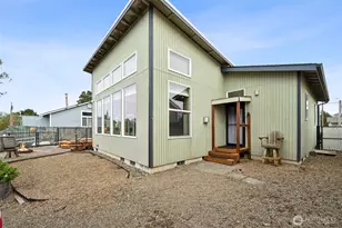 263 Canal Dr NE, Ocean Shores, WA 98569 - Photo 26