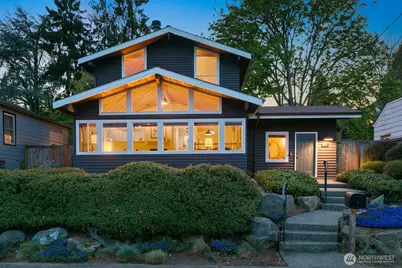 3219 34th Avenue W, Seattle, WA 98199 - Photo 1
