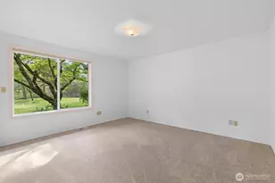 24309 SE 25th St, Sammamish, WA 98075 - Photo 24