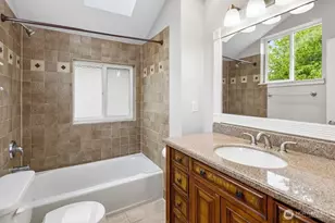 924 SW Holden St, Seattle, WA 98106 - Photo 20