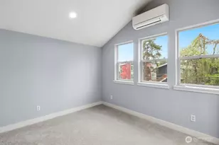 924 SW Holden St, Seattle, WA 98106 - Photo 18