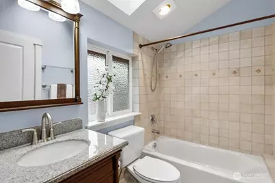 924 SW Holden Street, Seattle, WA 98106 - Photo 16