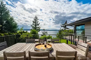 838 Sundown Ln, Camano Island, WA 98282 - Photo 14