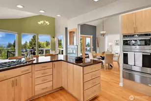 7103 156th St SW, Edmonds, WA 98026 - Photo 14