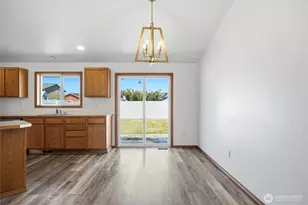 1365 E Gemstone Street E, Othello, WA 99344 - Photo 8