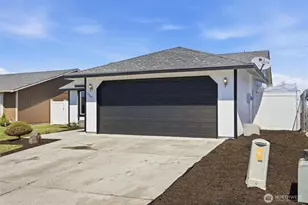 1365 E Gemstone Street E, Othello, WA 99344 - Photo 12