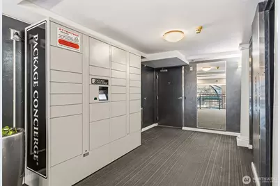 425 Vine Street #708, Seattle, WA 98121 - Photo 26