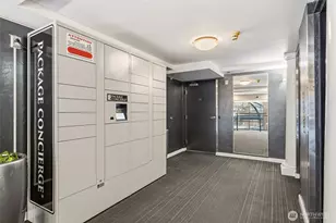 425 Vine St, Seattle, WA 98121 - Photo 26