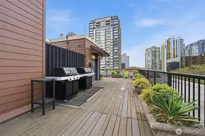 425 Vine Street #708, Seattle, WA 98121 - Photo 22