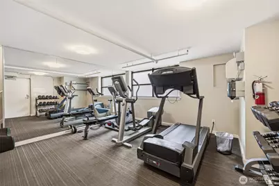 425 Vine Street #708, Seattle, WA 98121 - Photo 24