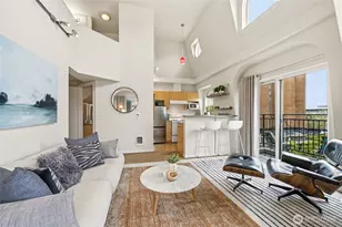425 Vine St, Seattle, WA 98121 - Photo 8