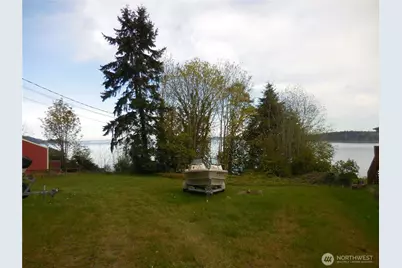 1239 Colchester Drive E, Port Orchard, WA 98366 - Photo 14