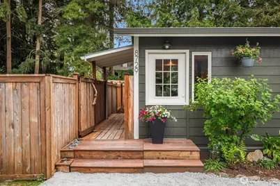 8729 12th Avenue NW, Seattle, WA 98117 - Photo 4