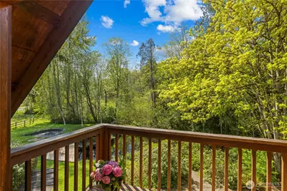 7200 NE Day Road W, Bainbridge Island, WA 98110 - Photo 32