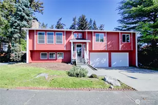 1120 SW 8th Ave, Oak Harbor, WA 98277 - Photo 2