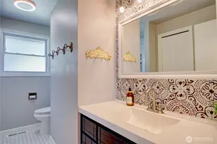 1120 SW 8th Ave, Oak Harbor, WA 98277 - Photo 14