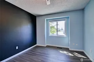 1120 SW 8th Ave, Oak Harbor, WA 98277 - Photo 18