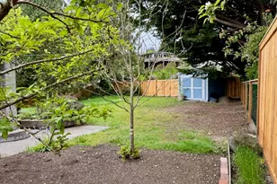 18616 Angeline Ave NE, Suquamish, WA 98392 - Photo 10