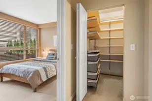 300 110th Ave NE, Bellevue, WA 98004 - Photo 10