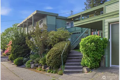1318 W Barrett Street, Seattle, WA 98119 - Photo 2