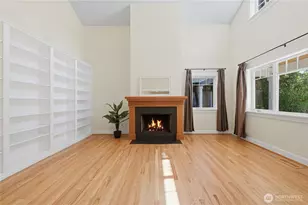 10630 NE 18th St, Bellevue, WA 98004 - Photo 4