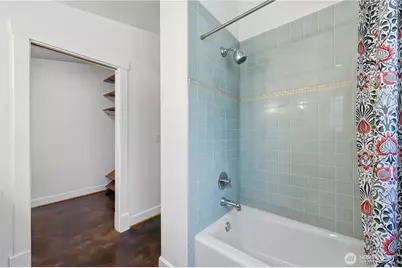10630 NE 18th Street, Bellevue, WA 98004 - Photo 22