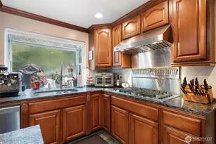 4957 Lakeview Pl SE, Port Orchard, WA 98367 - Photo 10