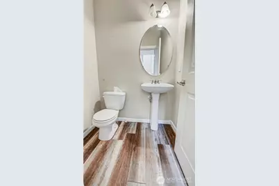 2413 165th Street E, Tacoma, WA 98445 - Photo 8