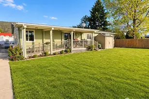 1408 Elm St, Oroville, WA 98844 - Photo 4