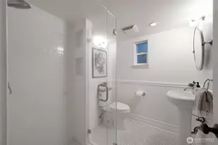 1113 NE Ravenna Blvd, Seattle, WA 98105 - Photo 24