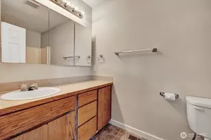 8115 109th St E, Puyallup, WA 98373 - Photo 8