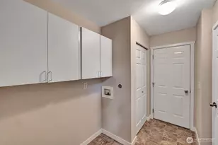 8115 109th St E, Puyallup, WA 98373 - Photo 12