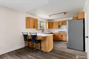 2190 Norcliffe Way, Oak Harbor, WA 98277 - Photo 10