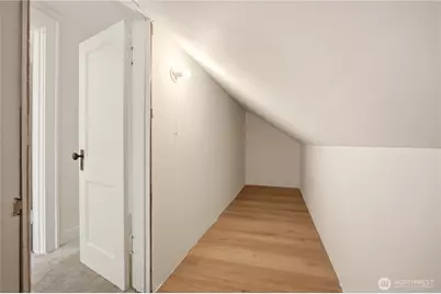 2208 NE 75th Street, Seattle, WA 98115 - Photo 20