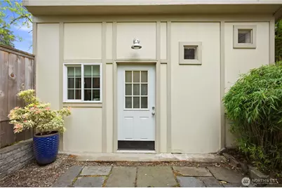 2208 NE 75th Street, Seattle, WA 98115 - Photo 34