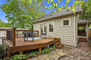 2208 NE 75th St, Seattle, WA 98115 - Photo 30