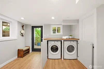 2208 NE 75th Street, Seattle, WA 98115 - Photo 24