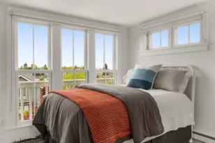 1909 4th Ave N, Seattle, WA 98109 - Photo 24