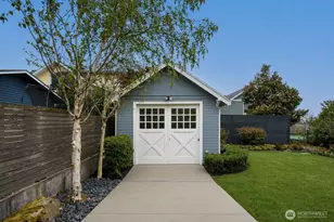1909 4th Ave N, Seattle, WA 98109 - Photo 32