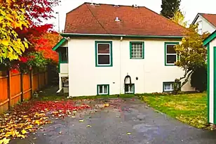 7818 NE Lake City Way NE, Seattle, WA 98115 - Photo 12
