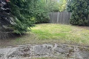 7818 NE Lake City Way NE, Seattle, WA 98115 - Photo 10